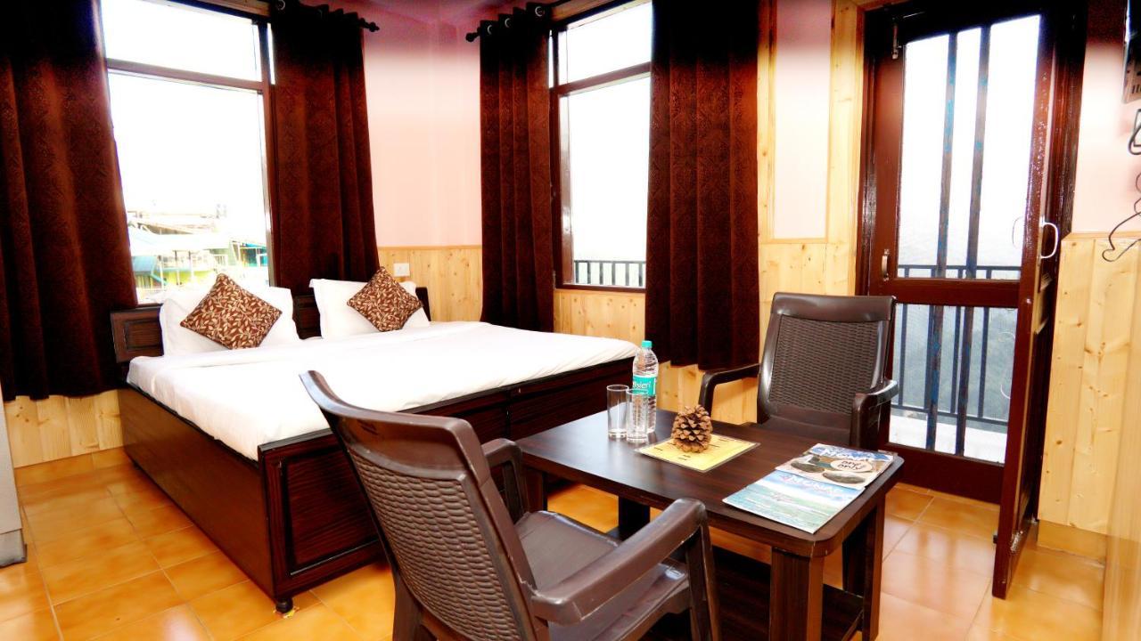 Thakur Homes- Couple And Family Friendly Homestay Shimla Exterior photo