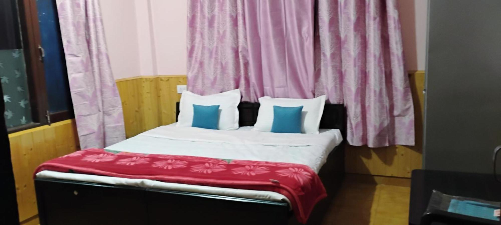 Thakur Homes- Couple And Family Friendly Homestay Shimla Exterior photo