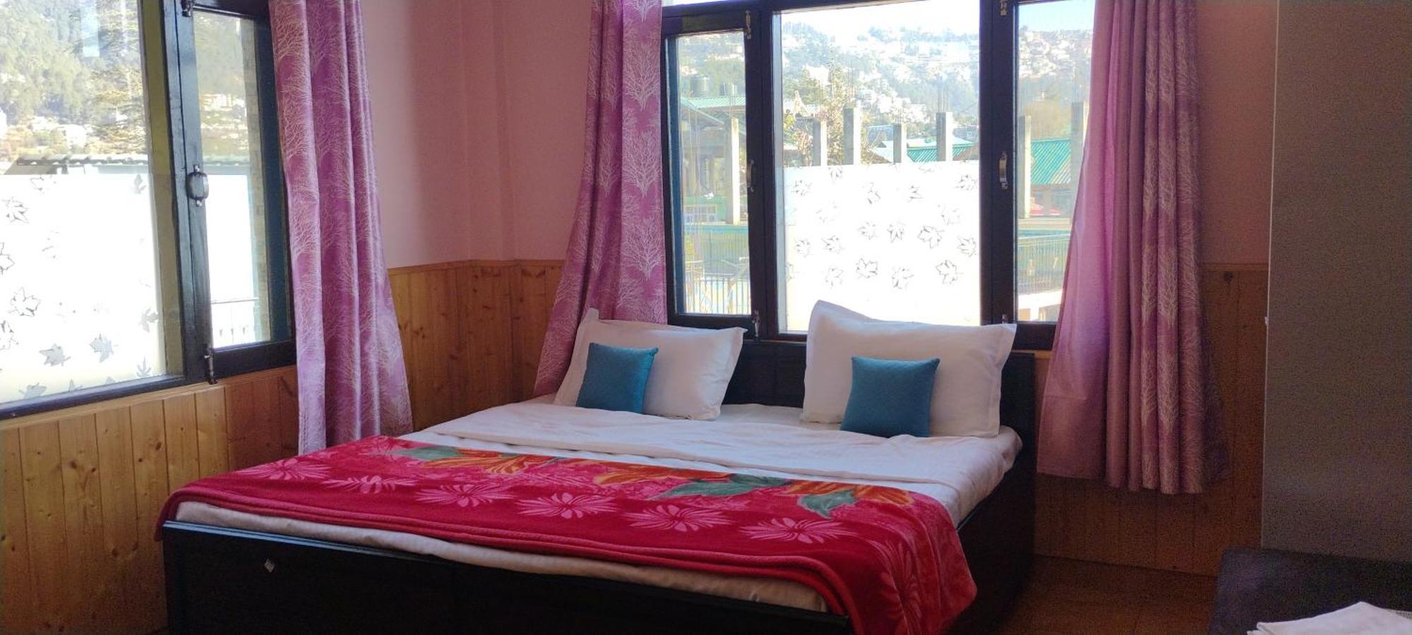 Thakur Homes- Couple And Family Friendly Homestay Shimla Exterior photo